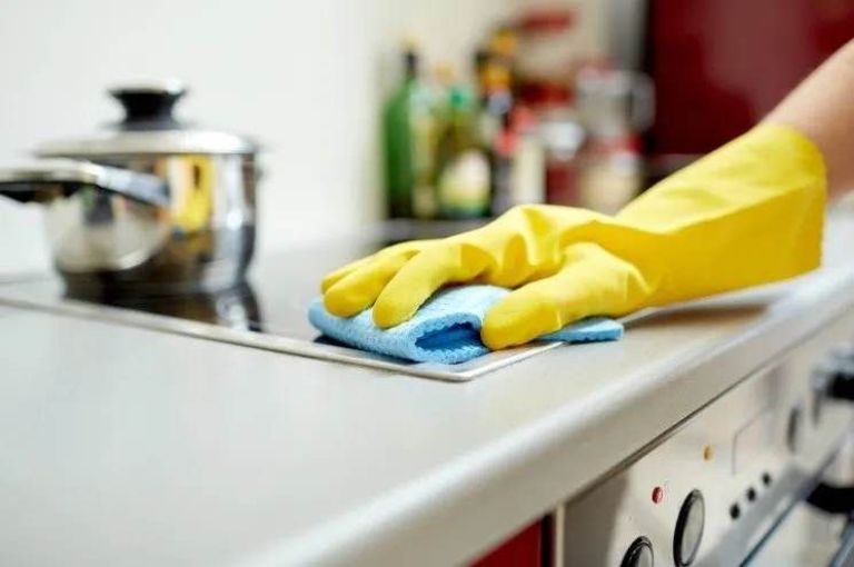 Día de la empleada doméstica: cómo se paga si se trabaja