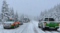 Protección Civil realiza tareas de asistencia por la nevada en Zona Andina