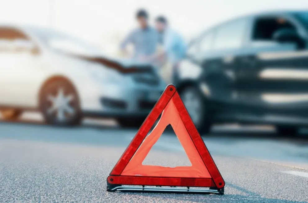 Obligan a aseguradora a entregar un auto provisorio tras cinco meses de incumplimiento