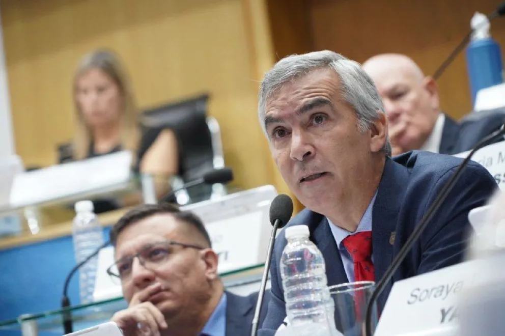 Legislador Facundo López