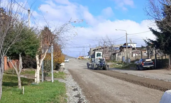El Municipio continúa con el mejoramiento de calles en los barrios ...
