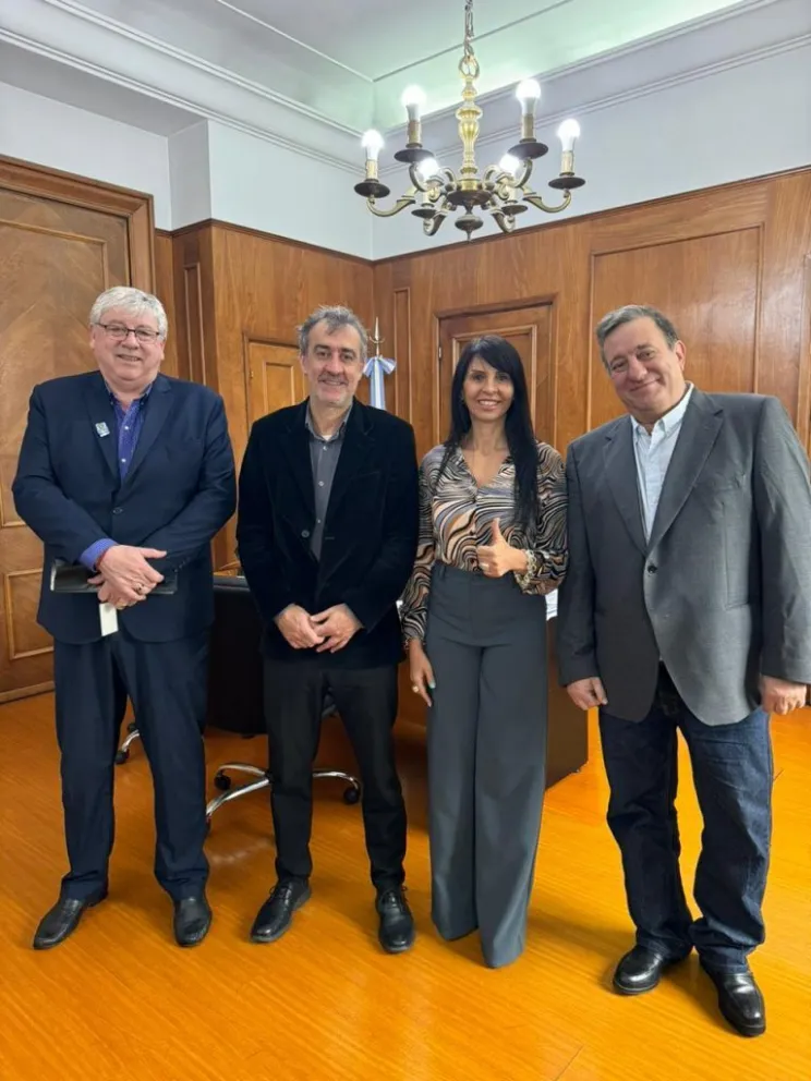 Walter Cortés y Lorena Villaverde 2024