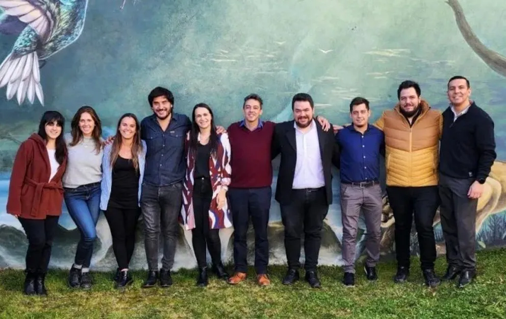 Lista ganadora entre los abogados: el presidente sería el cuarto de derecha a izquierda