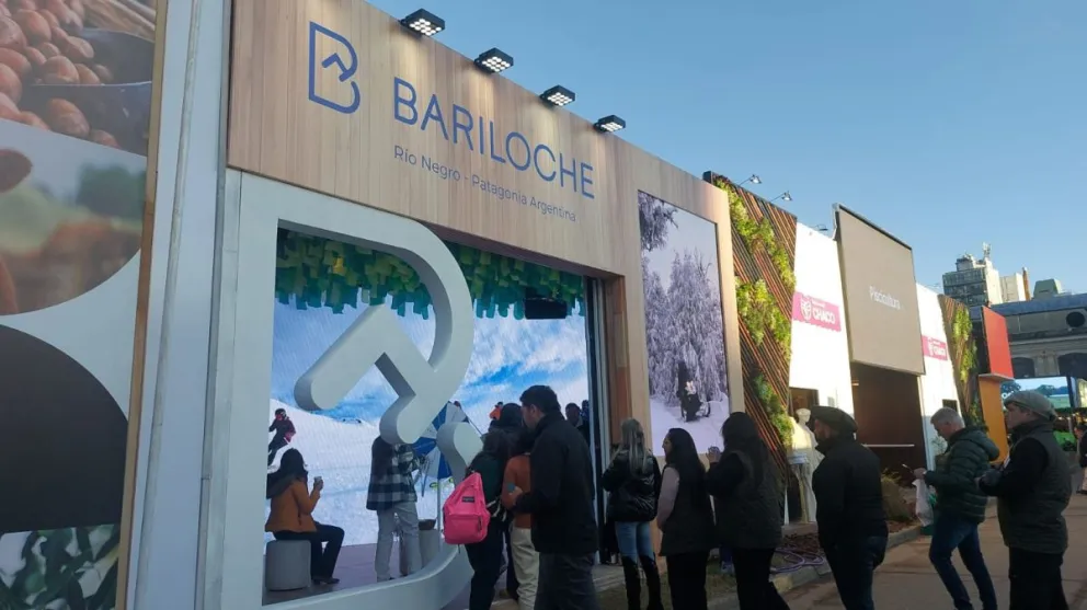 La oportunidad es ideal para promocionar todas las novedades y el calendario completo de la próxima edición de la Fiesta Nacional de la Nieve. Crédito: Emprotur.