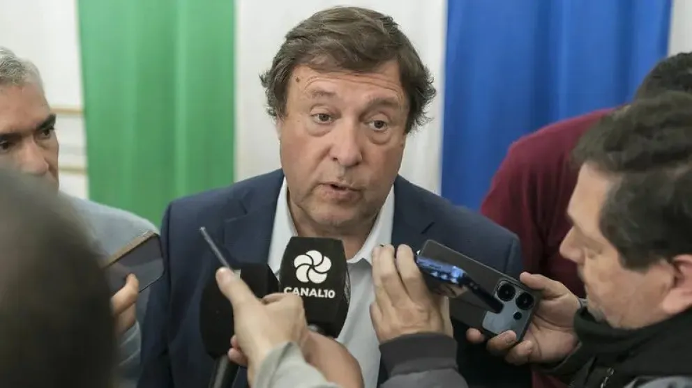El Gobernador de Río Negro anticipó que en el Congreso se rechazarán estas decisiones. Crédito: Secretaría de Comunicación de Río Negro / Daniel Iriarte.