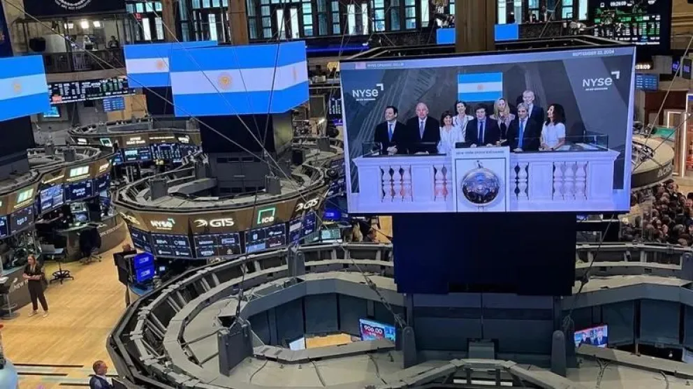 El resultado electoral favoreció a las acciones y bonos argentinos en Wall Street (Imagen de archivo)