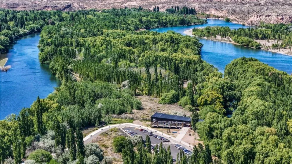 Flamante centro de convenciones en la península Hiroki de Neuquén