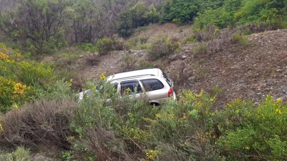 Perdió el control y se despistó cuando transitaba por ruta 40 ...