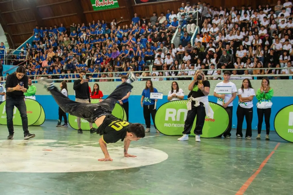 Las finales de los Juegos Rionegrinos en Bariloche brindaron el éxito de la convocatoria