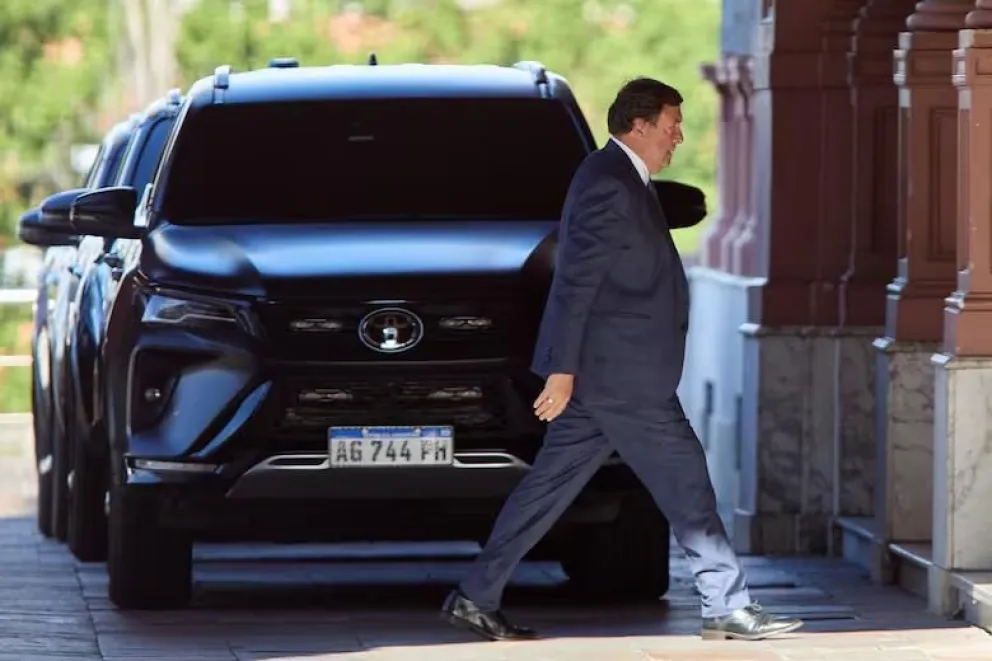 Weretilneck ingresa a Casa Rosada (archivo, Hernán Zenteno, La Nación)