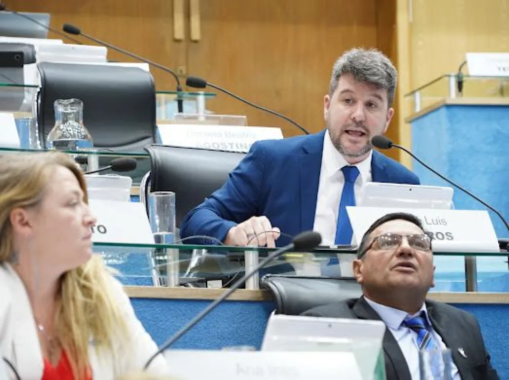 El legislador Sempe promovió el "Código mariposa" en Río Negro