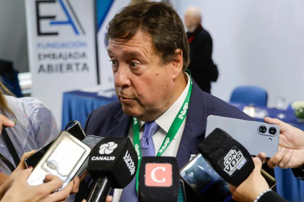 El gobernador Weretilneck deploró la polémica en torno a Villaverde y apoyó su ingreso al Senado