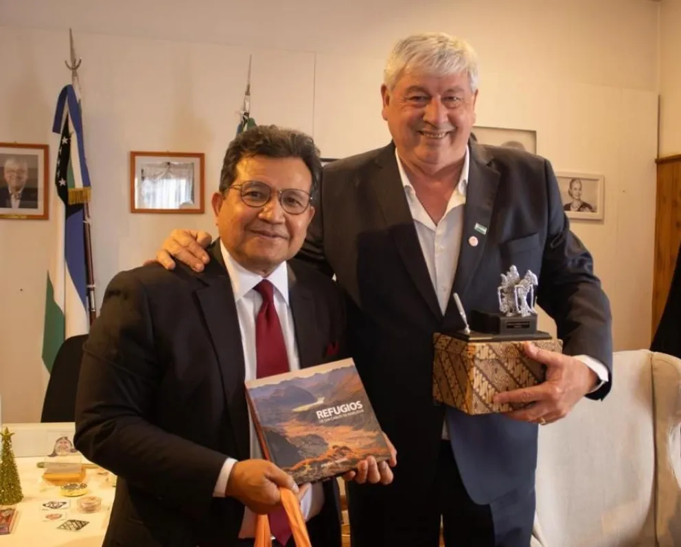 Walter Cortés y Sulaiman Syari