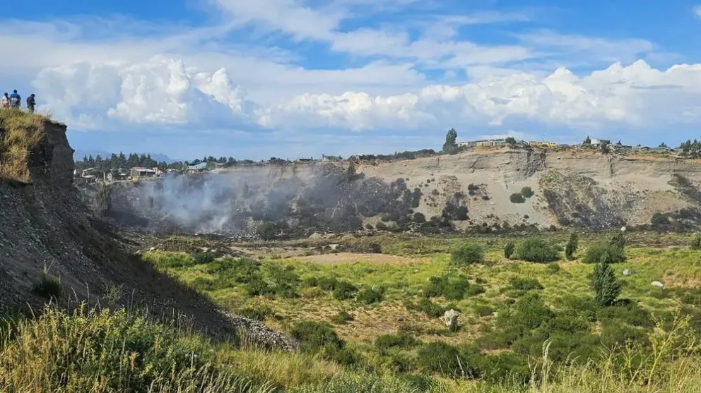 El incendio de la cantera, camino a su extinción