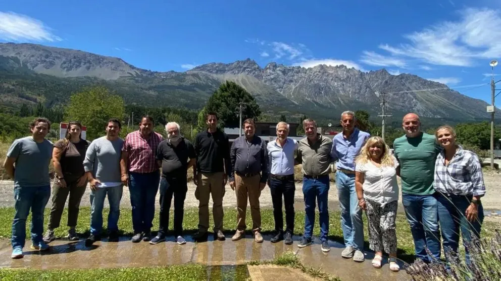 Weretilneck, Pogliano y Banacloy, con autoridades de turismo en El Bolsón