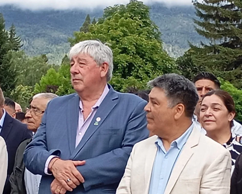 El intendente Cortés, en el Centenario de El Bolsón