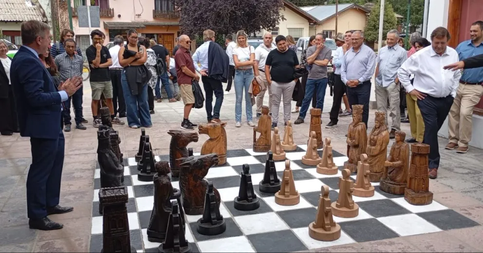 Pogliano y Weretilneck no se tuvieron contemplaciones y terminaron empatando