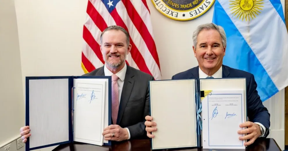 Jamieson Greer, representante Comercial de Estados Unidos y el Canciller Pablo Quirno.