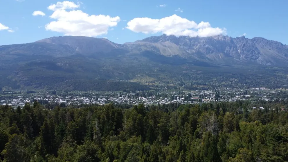 El Bolsón convoca con una promoción 4X3