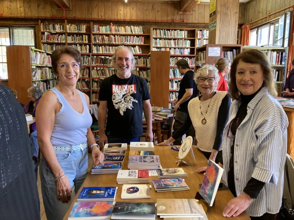 Foto Gentileza: Edición 2025 de la Feria del Libro de Autores barilochenses.