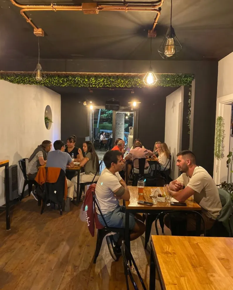 Birka abrió sus puertas el 31 de enero y está ubicado en 20 de Febrero 733. Fotos: gentileza.