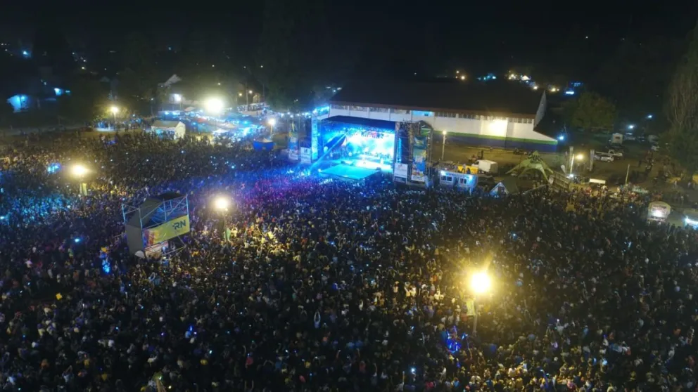 Oscar Inalef y el Gaucho Talas actúan este jueves 19 de matzo en El Bolsón
