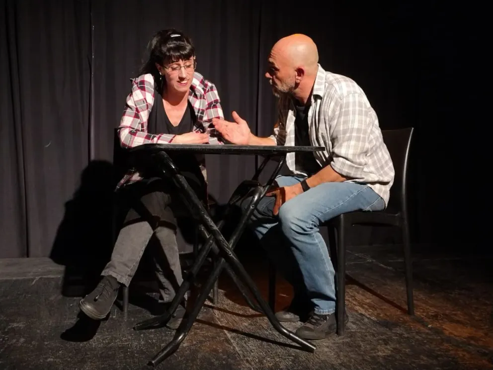 Adrián Marré es actor y director de la obra.