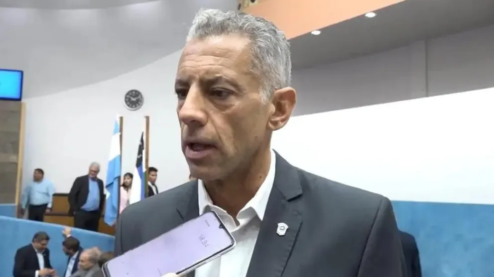 Carlos Banacloy en la Legislatura