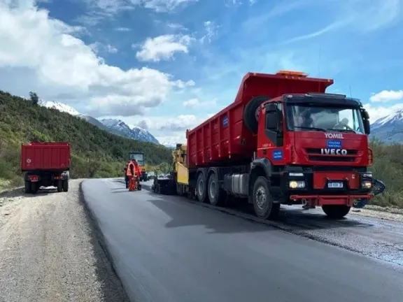Vialidad Nacional realiza mejoras en la ruta nacional 40 a El Bolsón ...