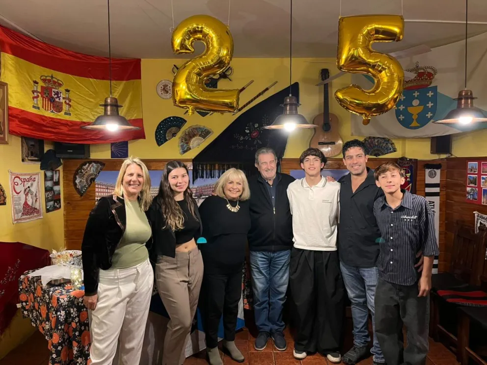 Gime, Valentina, Stella Maris, Serafín, Simón, Santiago y Benjamín