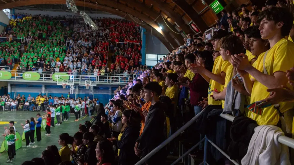 Una multitud de jóvenes estudiantes de cada punto de la provincia formarán parte de los Juegos Rionegrinos. Crédito: Gobierno de Río Negro.