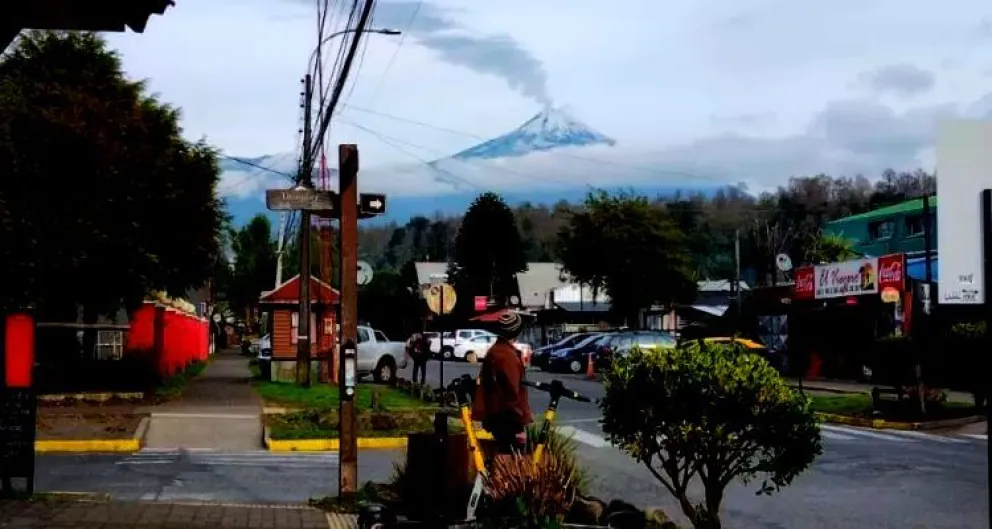 Volcán Villarrica elevó su actividad