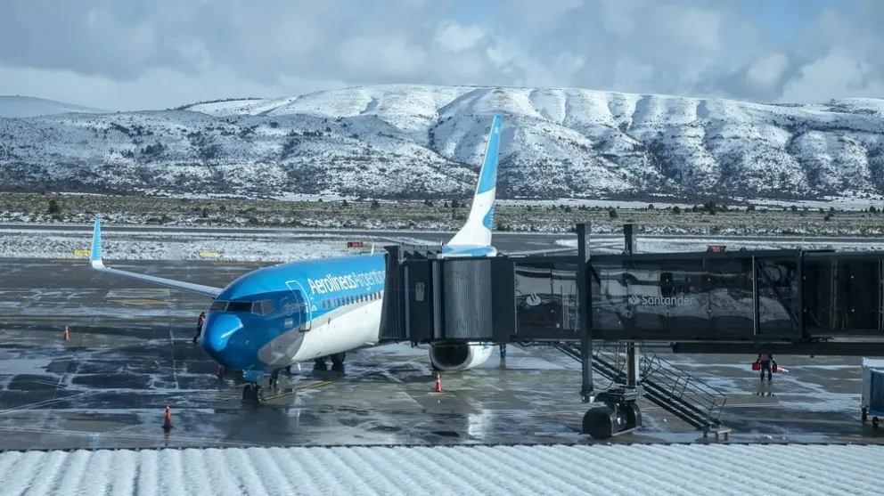 Aerolíneas es el principal operador aéreo en Bariloche