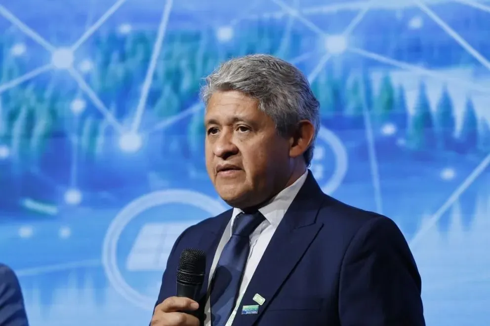 Alejandro Pozas, presidente de la CEB y FeCoRN
