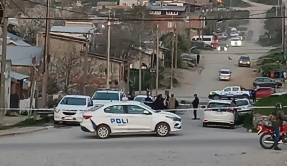 Procedimiento policial por la muerte de Delao Bonnefoi (foto Baribache3000)